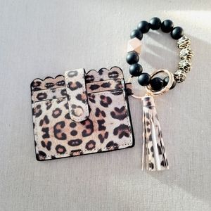 NEW Leopard Pattern Keychain wallet